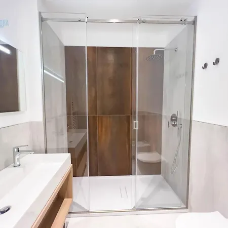 Bluemare E Blueterra Tirabora Short Rent, Con Parcheggio Privato *
