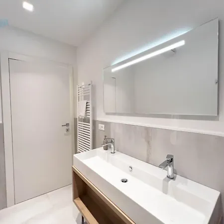 Bluemare E Blueterra Tirabora Short Rent, Con Parcheggio Privato 公寓 *