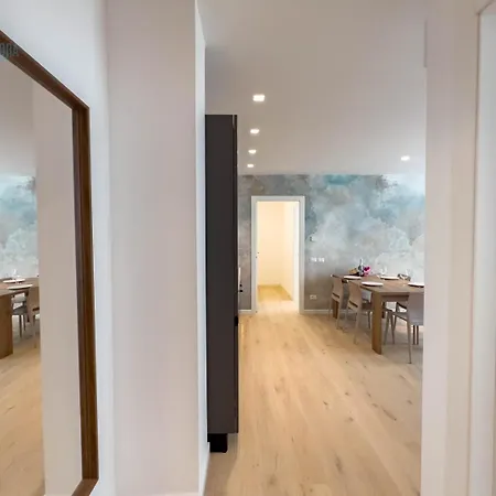 公寓 Bluemare E Blueterra Tirabora Short Rent, Con Parcheggio Privato 的里雅斯特
