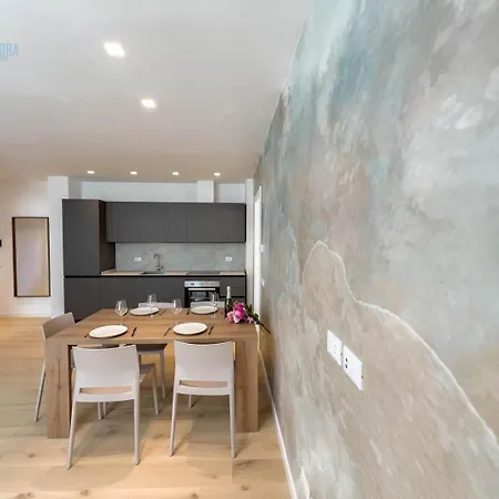 Bluemare E Blueterra Tirabora Short Rent, Con Parcheggio Privato 公寓 *