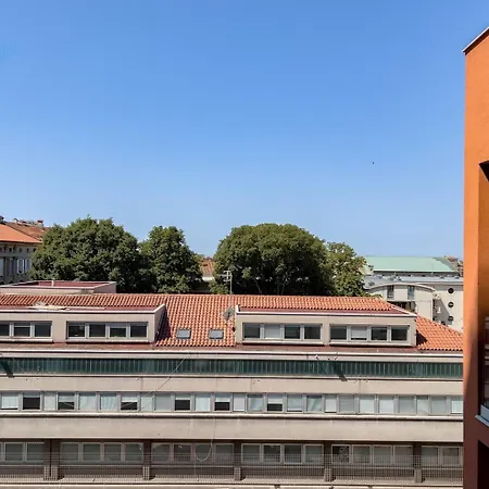 Blue Life Tirabora Short Rent