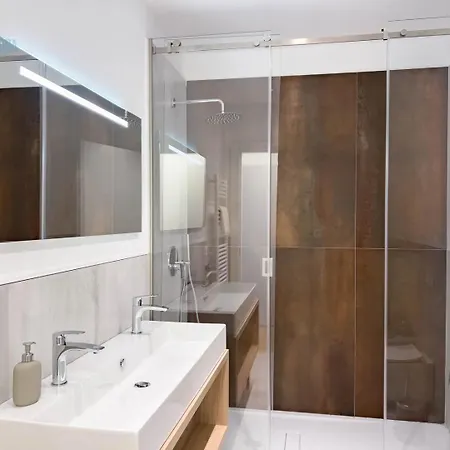 Bluemare E Blueterra Tirabora Short Rent, Con Parcheggio Privato 的里雅斯特