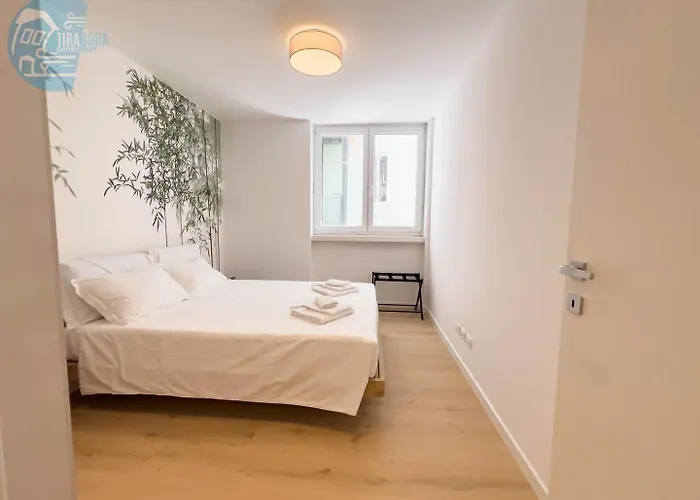 Blue Life Tirabora Short Rent Lägenhet