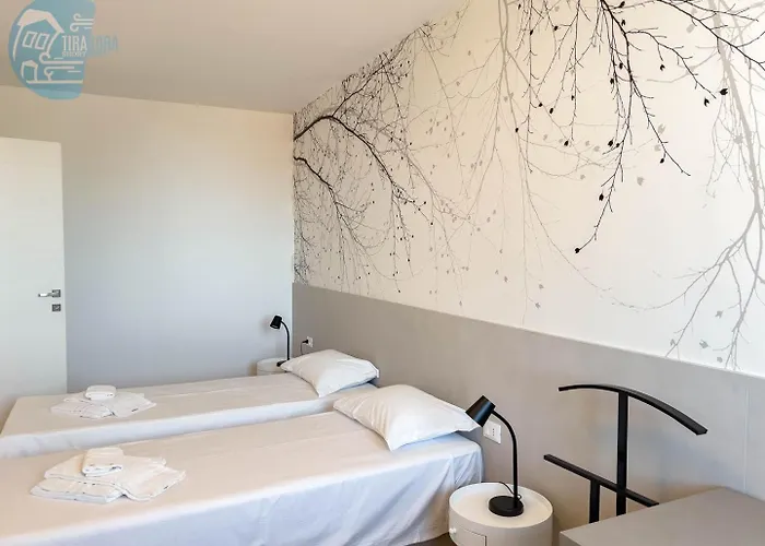 Blue Life Tirabora Short Rent Lägenhet