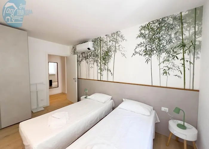 Blue Life Tirabora Short Rent