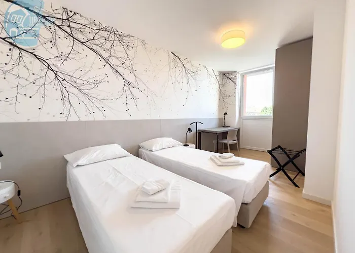 Blue Life Tirabora Short Rent Lägenhet