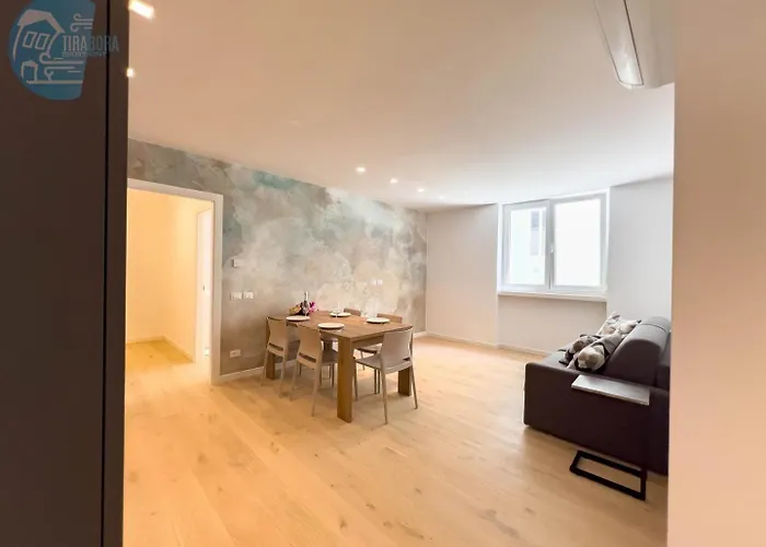 Lägenhet Blue Life Tirabora Short Rent *