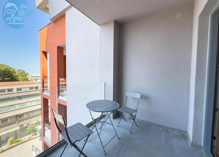 Lägenhet Blue Life Tirabora Short Rent *