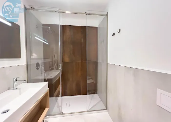 Blue Life Tirabora Short Rent * Trieste